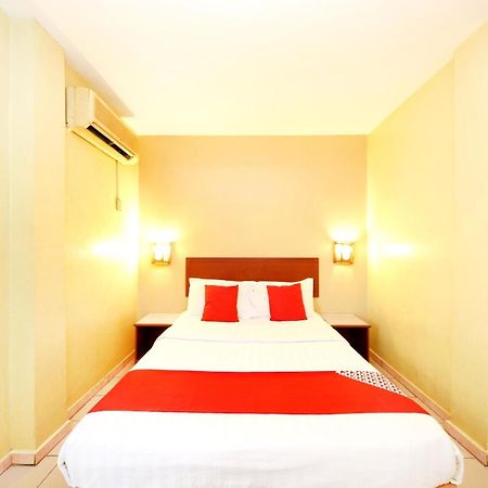 Super Oyo 447 Comfort Hotel Meru Klang Exterior foto