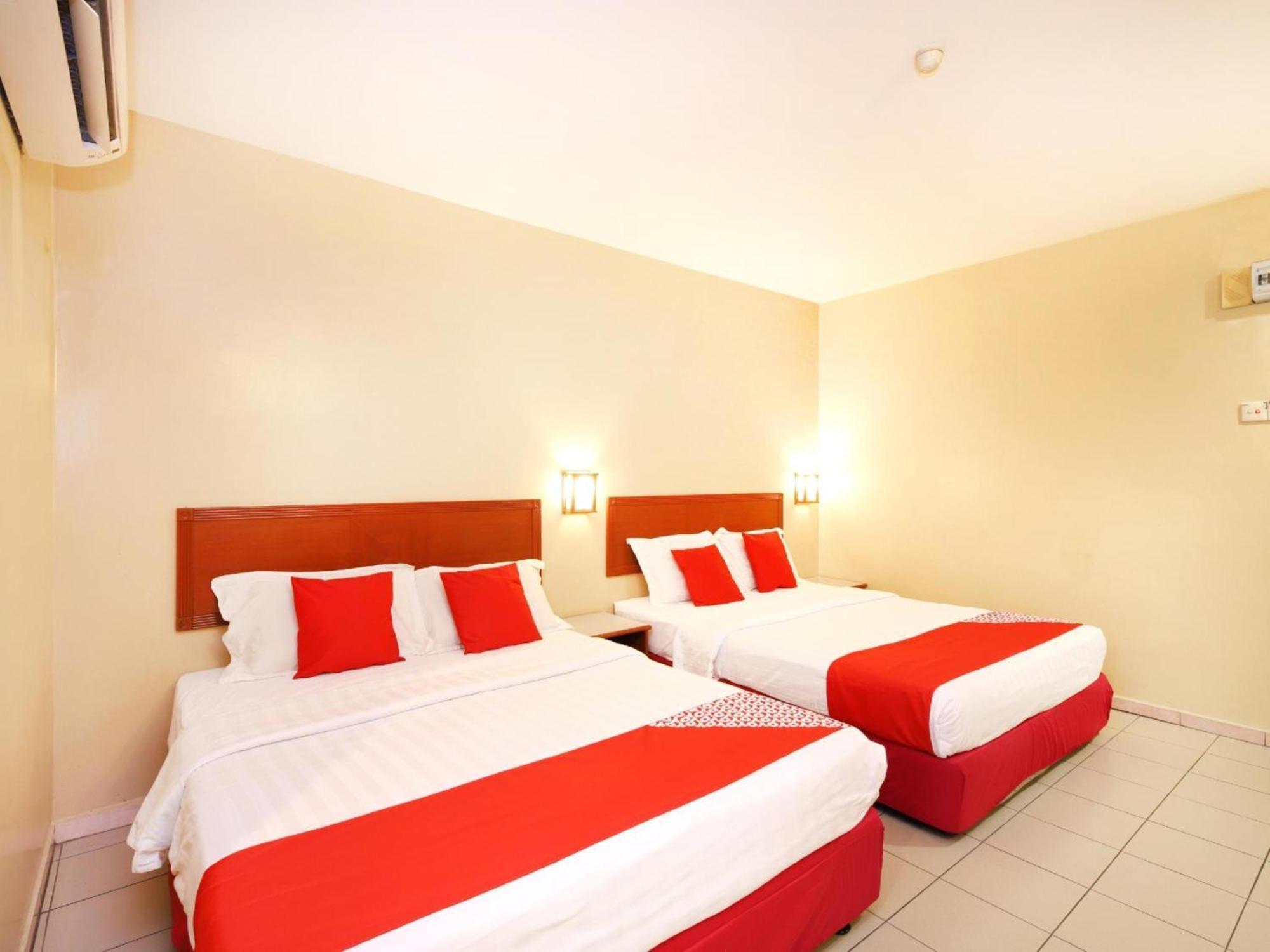 Super Oyo 447 Comfort Hotel Meru Klang Exterior foto