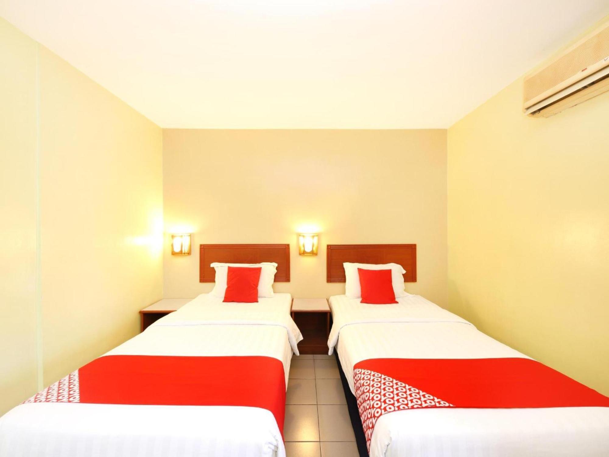 Super Oyo 447 Comfort Hotel Meru Klang Exterior foto