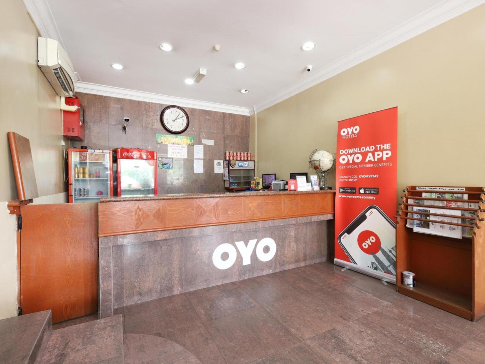 Super Oyo 447 Comfort Hotel Meru Klang Exterior foto